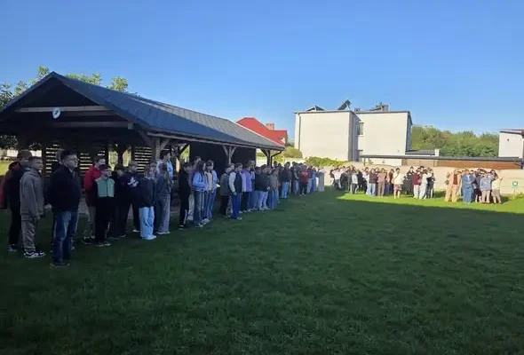 Próbna ewakuacja w szkole z udziałem OSP Żyglinek i PSP Tarnowskie Góry