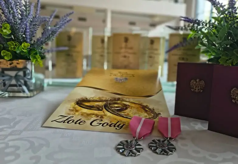 Medal za Długoletnie Pożycie Małżeńskie – gmina Kamieniec apeluje o zgłoszenia Jubilatów