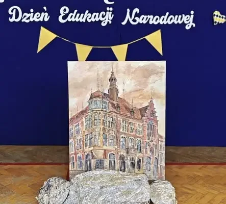 Dzień Edukacji Narodowej w SP 10 Tarnowskie Góry – akademia i wyjątkowi goście