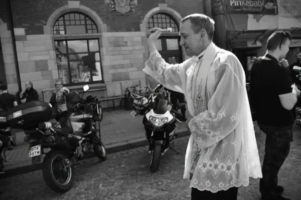 Zmarł ksiądz Piotr Kalka – wieloletni proboszcz parafii św. Apostołów Piotra i Pawła w Tarnowskich Górach