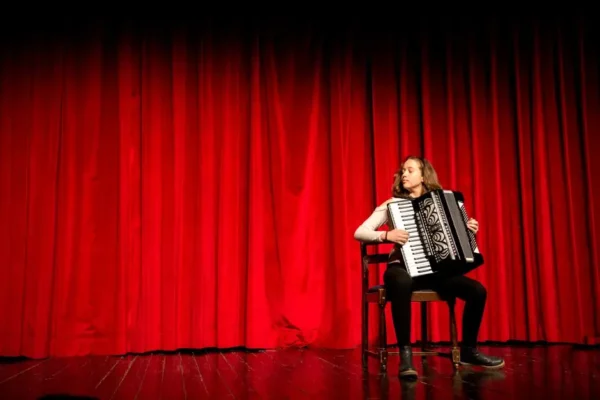 Grzegorz Poloczek wystąpi w Domu Kultury w Potępie – koncert już 10 października